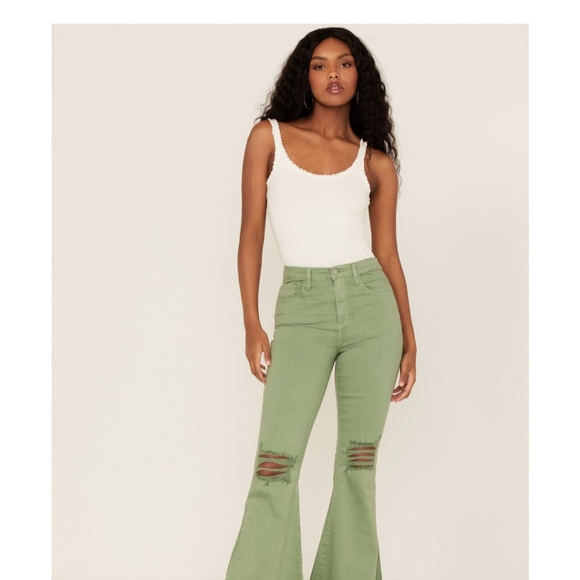 Green SNEAK PEEK WOMEN'S HIGH RISE DISTRESSED FLARE JEANS, size 5 - Picture 6 of 6